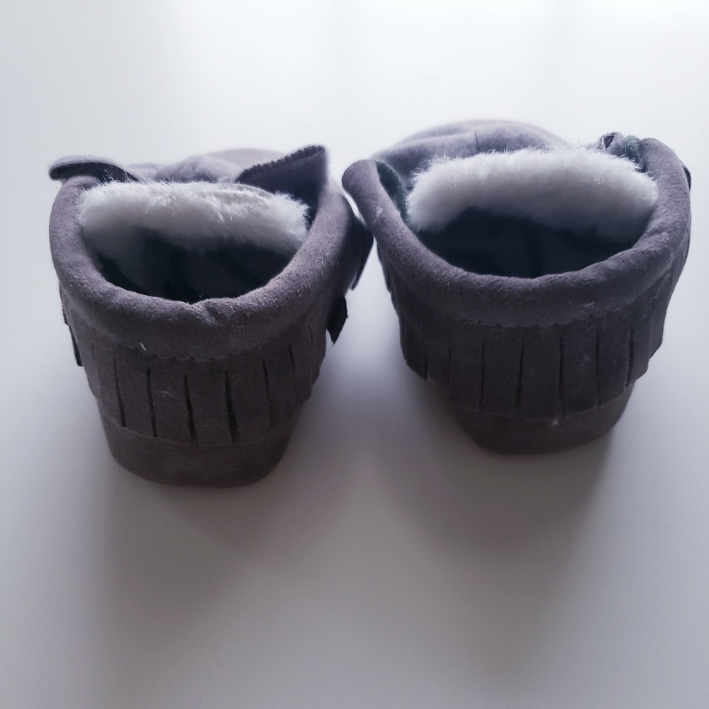 🎉🎉🎉Host Pick🎉🎉baby girl moccasins shoes - Picture 4 of 5